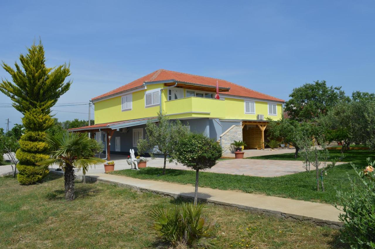 Studio Apartments Luka Biograd - Benkovac Extérieur photo