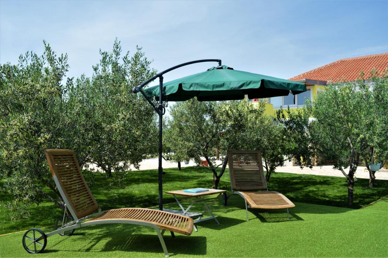 Studio Apartments Luka Biograd - Benkovac Extérieur photo