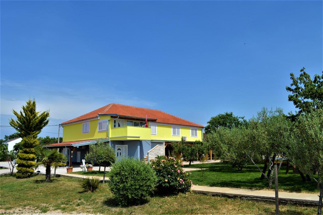 Studio Apartments Luka Biograd - Benkovac Extérieur photo